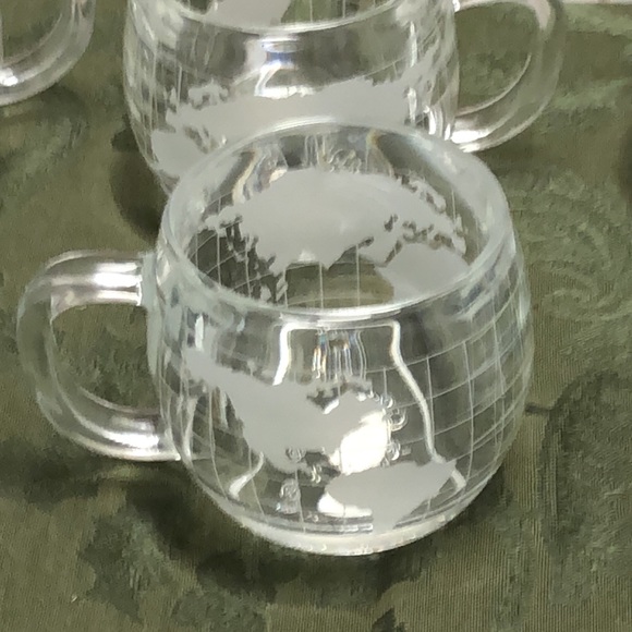 VINTAGE 1970s NESCAFÉ WORLD MUGS COLLECTIBLES - Picture 5 of 8